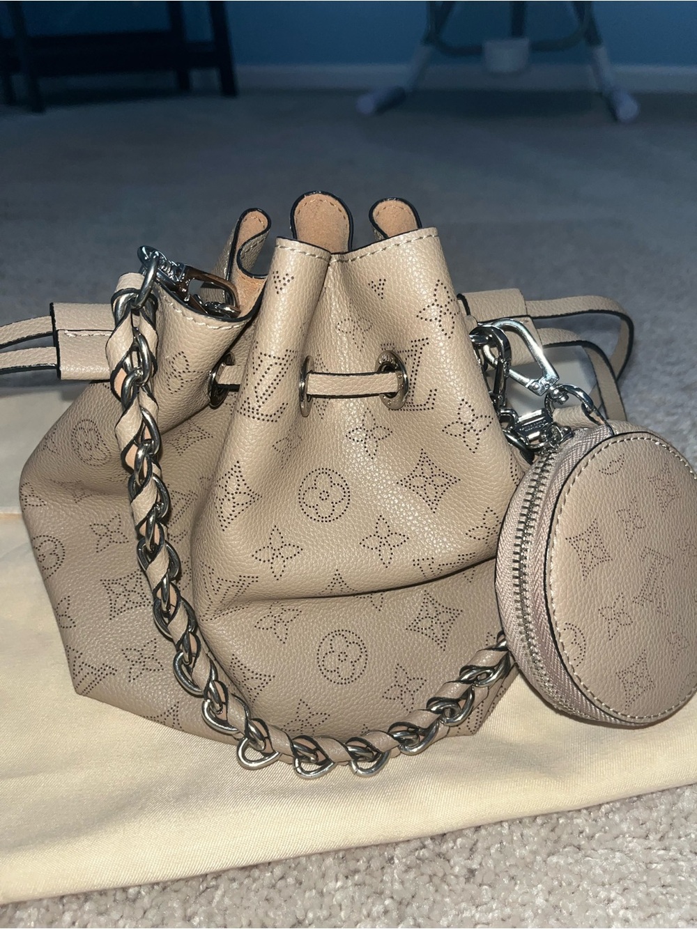 Designer inspired Luxury Beige Leather Drawstring Bucket Bag with Coin Pouch
